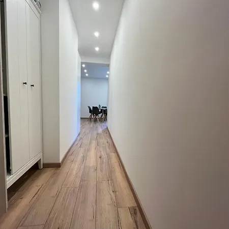 Anita's Apartment *